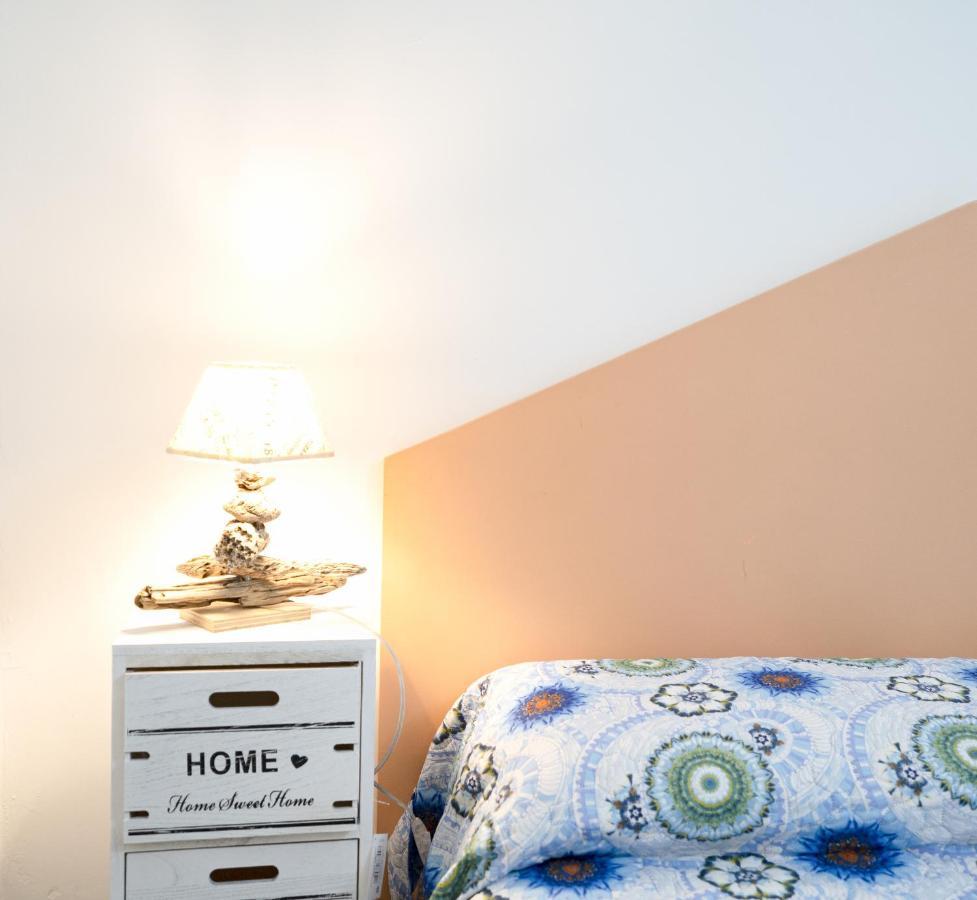 Apartamento Nel Punto Piu Alto Dell' Isola, Terrazza Con Vista Mozzafiato Procida Exterior foto